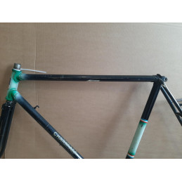 Seat stay vintage attachment design