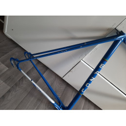 Cuadro BAZOU 700C Vintage 56.5x55.5cm | 3055g