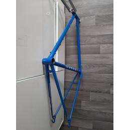 Cuadro BAZOU 700C Vintage 56.5x55.5cm | 3055g