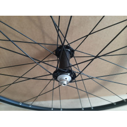 15x622 ETRTO Ambrosio WS 23 road rim detailing
