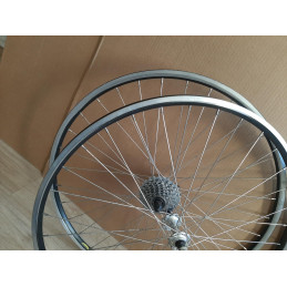 2 Roues MAVIC CXP 21 8S ANCIEN VÉLO 131mm vintage D9