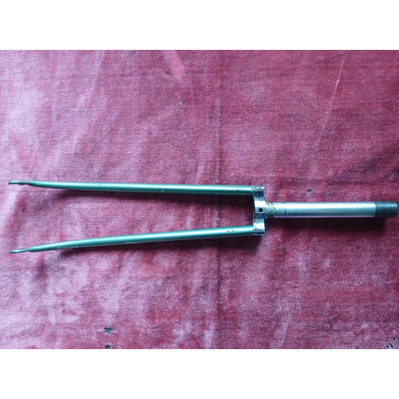 Fourche 186mm  en acier pour cadre de velo 25×100 700/650 D8