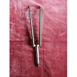 Fourche 186mm  en acier pour cadre de velo 25×100 700/650 D8