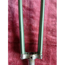 Fourche 186mm  en acier pour cadre de velo 25×100 700/650 D8