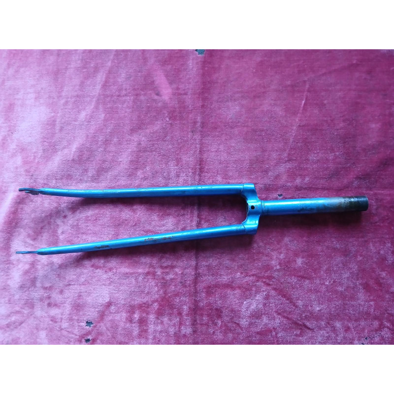 Vintage steel fork 166mm steerer profile view