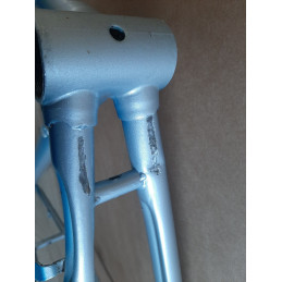 Particolare della vernice originale vintage azzurra HOOCKER