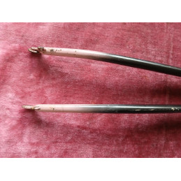Inside blade view of vintage steel fork fork 700c wheels