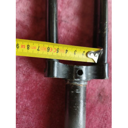 Rear crown face showing brake hole exit and steel lugging