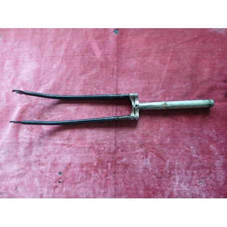 Vintage steel bicycle fork 25x100 thread 210-220mm steerer side view