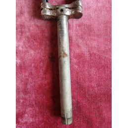 Dettaglio filettatura 25x100 della forcella bici d'epoca