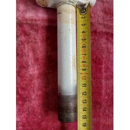 Full front view of 152mm threaded steel fork