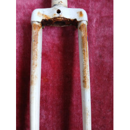 Fourche 152mm  en acier pour cadre de velo 25,4×100 700/650 D8