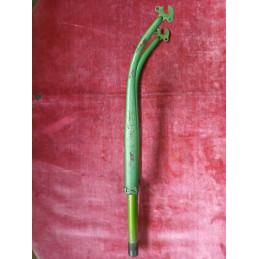 Dropout alignment and construction on the classic steel fork