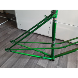 Alignement général du cadre de vélo de voyage vintage 650.