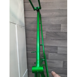 Dettaglio dei foderi alti del carro posteriore ARROW