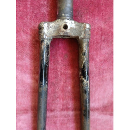 Forqueta aço 168mm - vista frontal com gota de roda