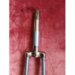 Fourche 168mm  en acier pour cadre de velo 25×100 700/650 D8