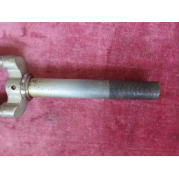 Garfo de aço 168mm – detalhe da rosca 25×100