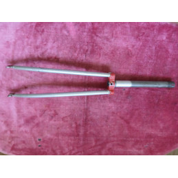 Fourche 234mm  PEUGEOT en acier pour cadre de velo 25×100 700/650 D8