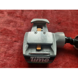 Detailed close-up of Time Sport Bioperformance vintage pedal body
