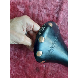 Vintage BROOKS PROFESSIONAL hand-tensioned leather saddle