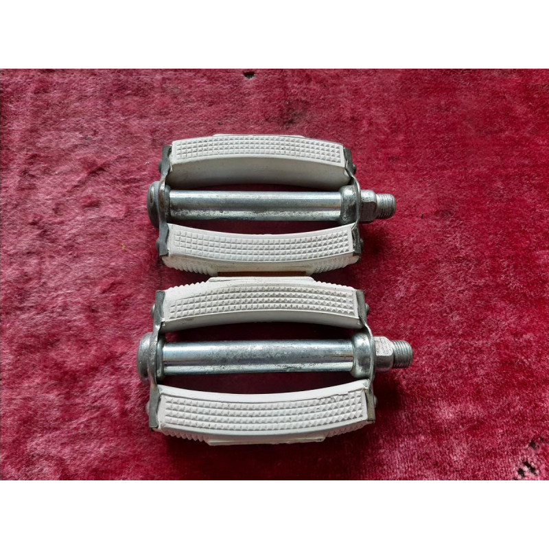 UNION Pedale M14x1.25 Gewinde für Peugeot Damen-Tourenrad