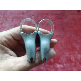 Maneta de freno Mafac Duralumin – conjunto completo de la pieza sobre fondo neutro