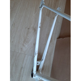 Rear dropout alignment profile view Ginet frame