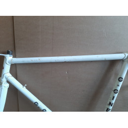 Weight verification on scale for Ginet steel frame