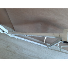 Top tube and seat tube junction lug detail