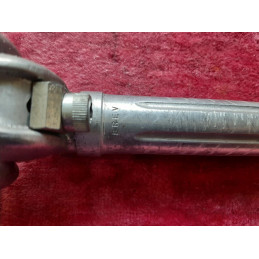 Detail of the upper cradle on the vintage clamp