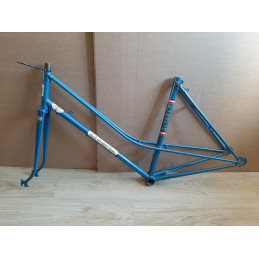 Cadre vélo vintage Liberia 650B Lady 52cm acier vue latérale