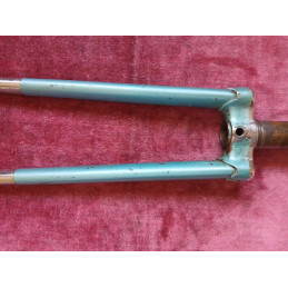 Garfo de aço 164mm 833g – ponta e eixo dianteiro