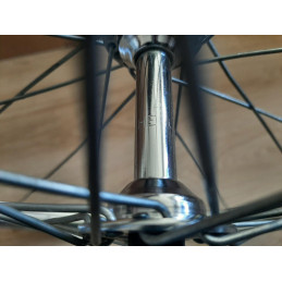 Roue avant ACIER BERETTA 28X1 1/2 clincher rims randonneuse D11