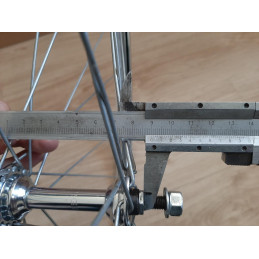 Roue avant ACIER BERETTA 28X1 1/2 clincher rims randonneuse D11