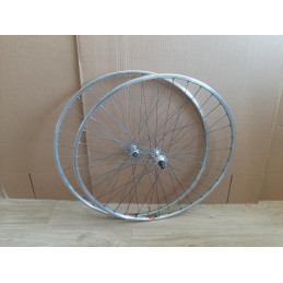 2 Roues MAVIC module E 700c hub maillard VELO DE ROUTE CLINCHER rims 126mm RO7