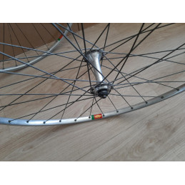 2 Roues MAVIC module E 700c hub maillard VELO DE ROUTE CLINCHER rims 126mm RO7