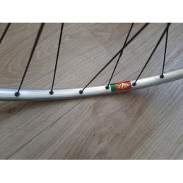 2 Roues MAVIC module E 700c hub maillard VELO DE ROUTE CLINCHER rims 126mm RO7