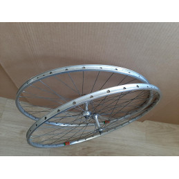 2 Roues MAVIC module E 700c hub maillard VELO DE ROUTE CLINCHER rims 126mm RO7