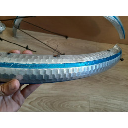 Garde-Boue LEFOL en Aluminium 6 cm pour velo randonneur 650 en bon état D9