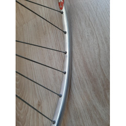 2 Roues RIGIDA AL 1320 700c clincher HUB ATOM 1979 122mm D10