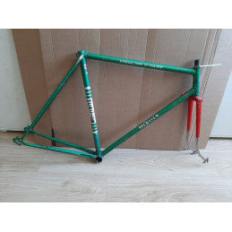 Quadro de bicicleta vintage MERCIER 58×56cm visto de perfil lateral direito