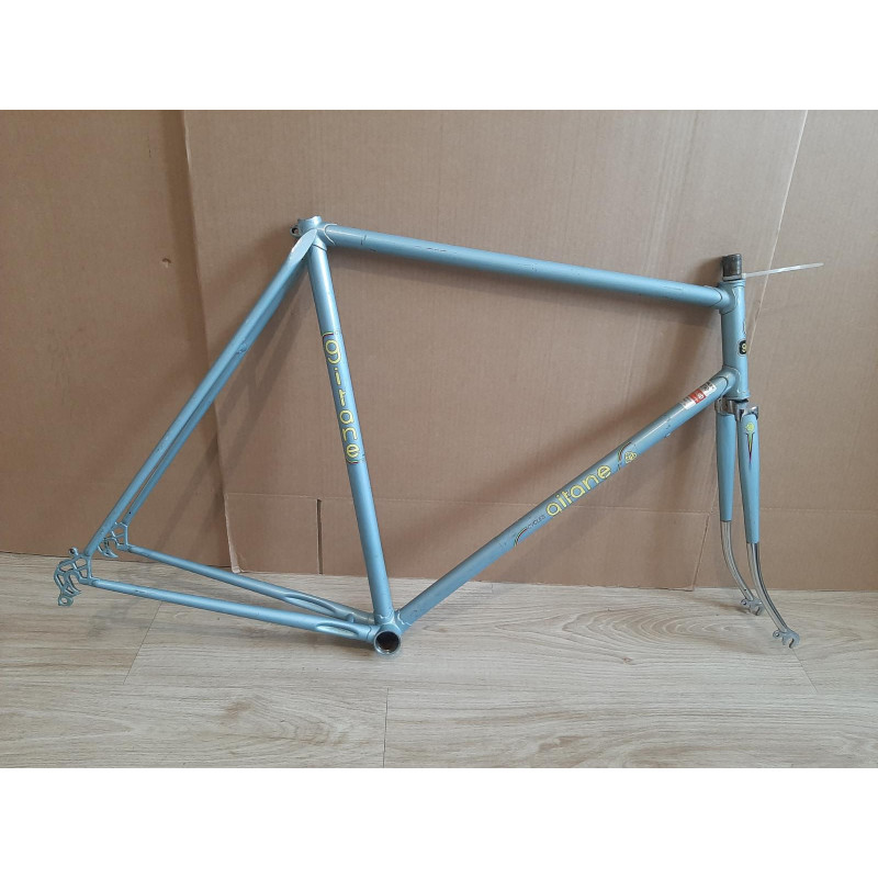 Telaio corsa Gitane vintage 60x59cm con forcellini a nido d'ape, vista d'insieme