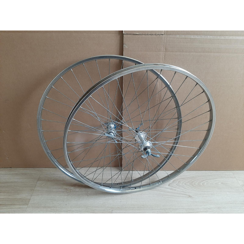 2 Roues LYOTARD ACIER 650B clincher rims hub ATOM randonneuse PEUGEOT D11