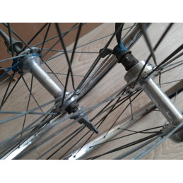 2 Roues LYOTARD ACIER 650B clincher rims hub ATOM randonneuse PEUGEOT D11
