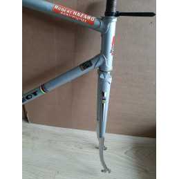 Peugeot PX10 PY10 vintage lug work details and head tube