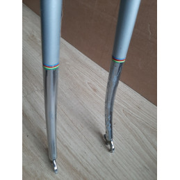 Contrôle de l'entraxe arrière de 124.5mm au pied à coulisse