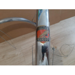 Coppia parafanghi Peugeot smontati vista aerea
