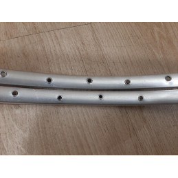 Jantes MAVIC MODULE E 700c vélo ancien CLINCHER rims 36/36S pneus D121