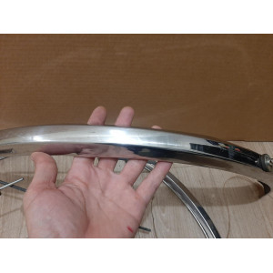 Guarda-lamas de Aço 39mm para Bicicleta de Turismo 700